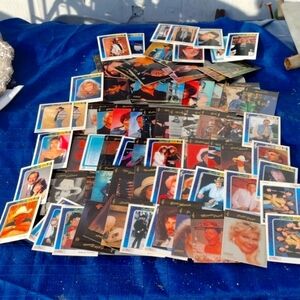 Country Music Trading Cards Collection - Entertainment Memorabilia Photo Set